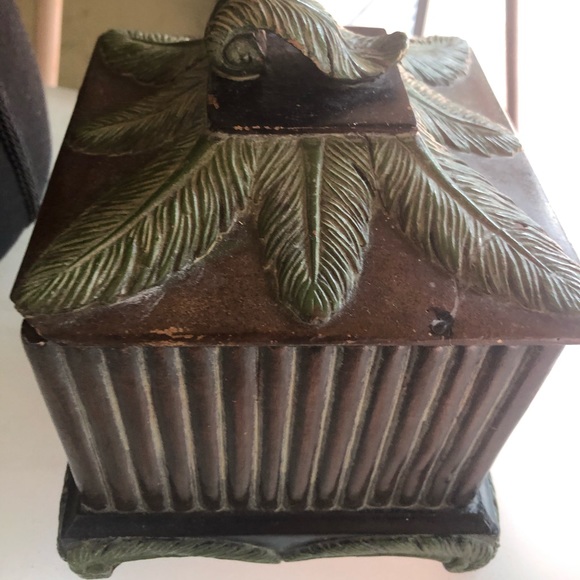 Gorgeous Heavy Keep Box for Livingroom/Bathroom - Picture 7 of 7